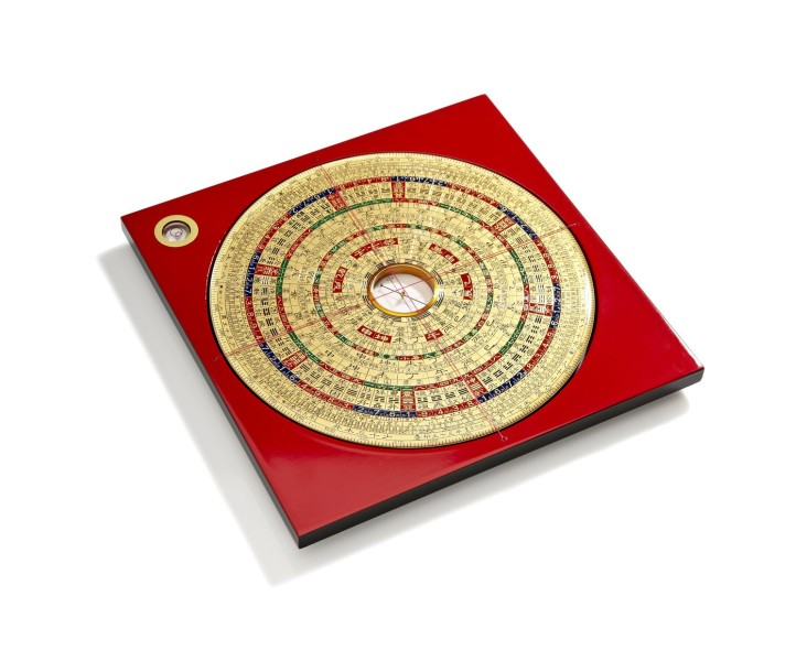 19322647 - chinese feng shui compass on white background